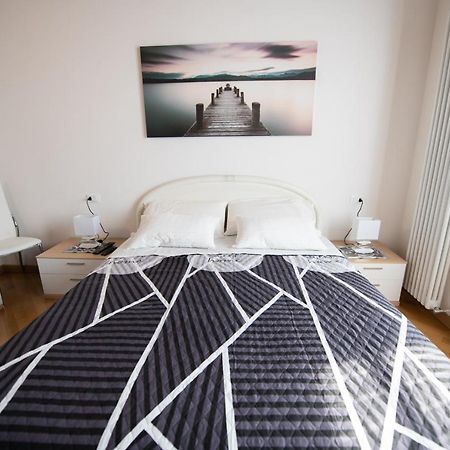 Appartamento Lago Blu 마네르바 델 가르다 외부 사진